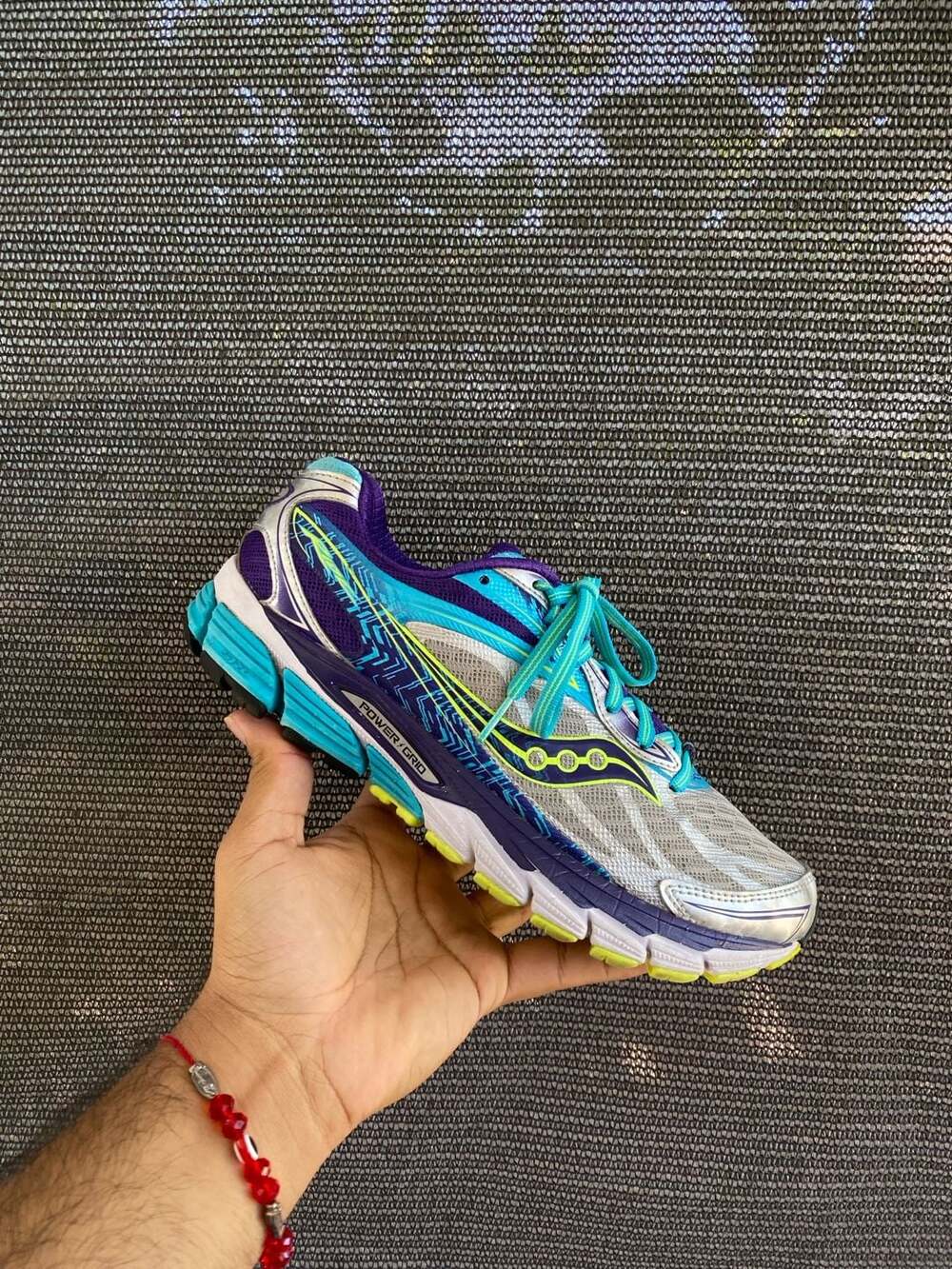Saucony Ride 8 Size 8 .5 Silver Purple Blue Running Shoes